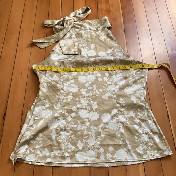 Floral Cream and Gold Bow Blouse - Picture 5 of 8